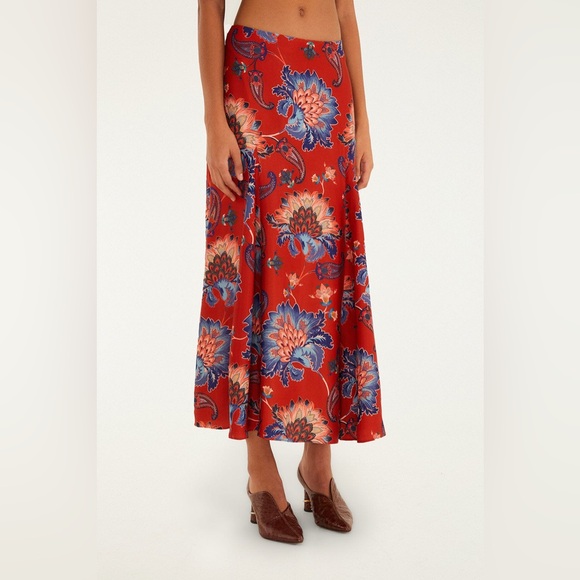 FARM RIO Red Luang Lenzing™ Maxi Skirt - Picture 2 of 3